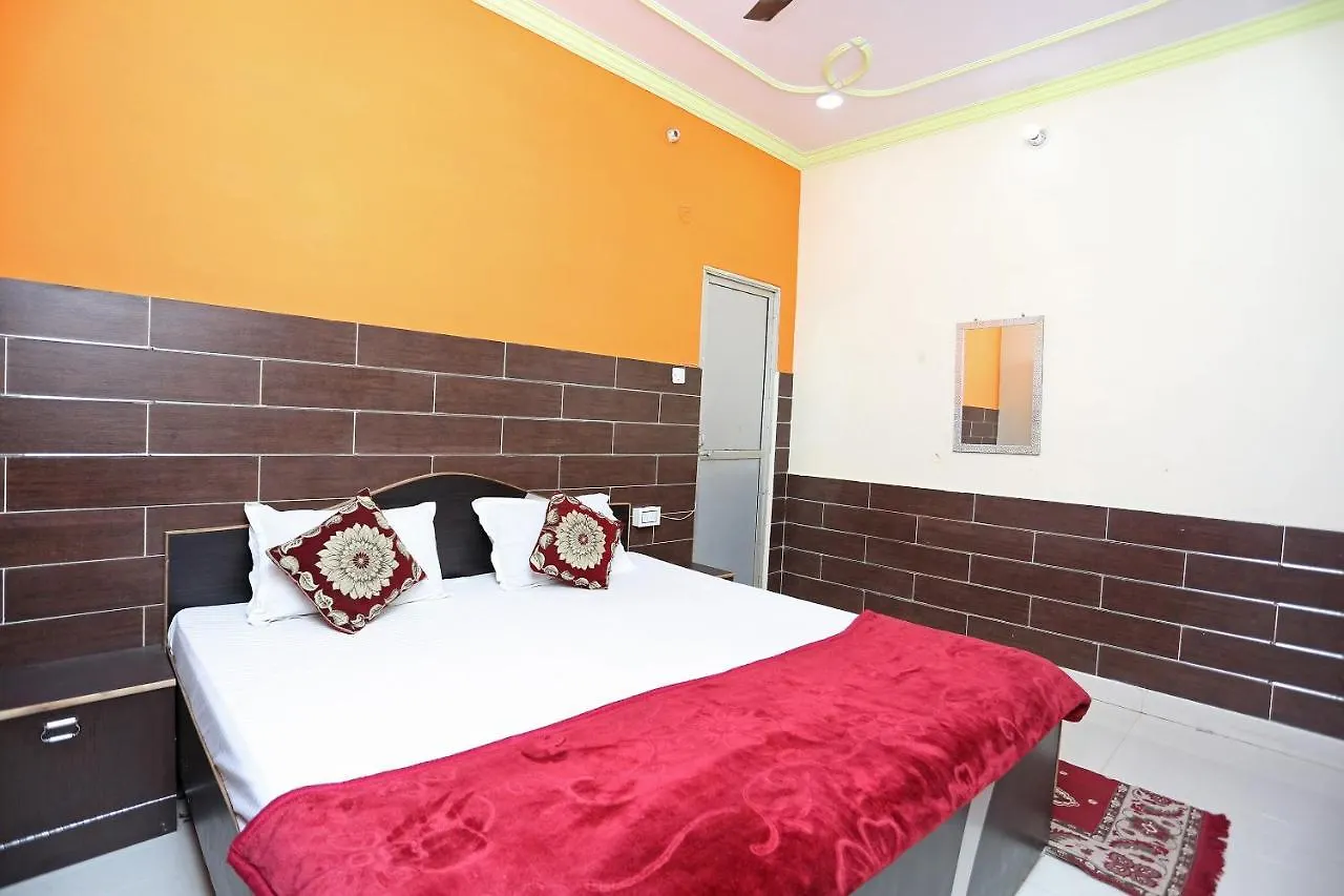 Ashiyana Guest House Varanasi