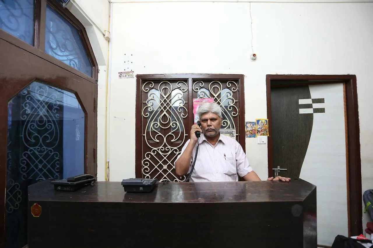 Ashiyana Guest House Varanasi